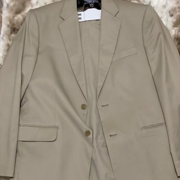 Express Suit - Picture 1 of 4